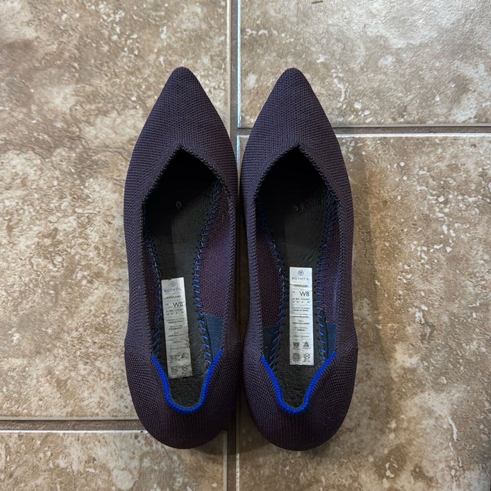 Wine Burgundy Rothy’s “the point” toe flats size 8